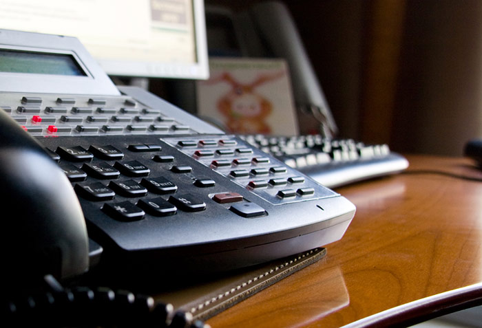 choosing the best virtual phone system